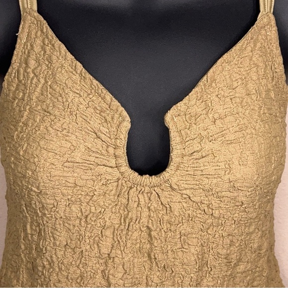 NEW XL Forever 21 Khaki Beige Textured Crop Top Sleeveless Stretch Boho Bohemian - Picture 3 of 13